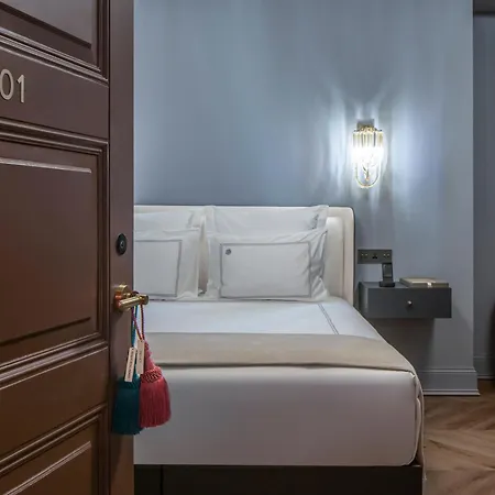 Hotell Komana Binbirdirek *